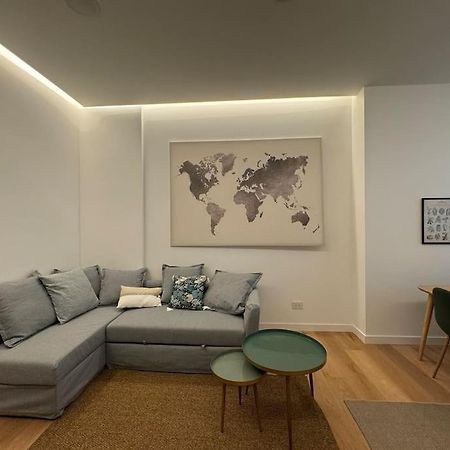 Dolce Missori Apartment Milan Bagian luar foto