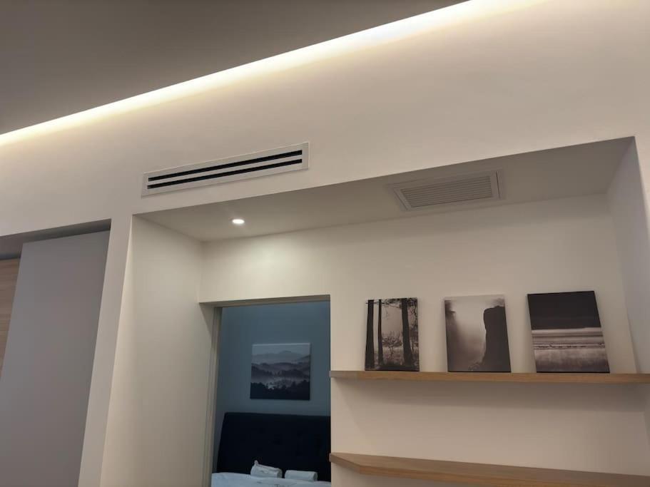 Dolce Missori Apartment Milan Bagian luar foto