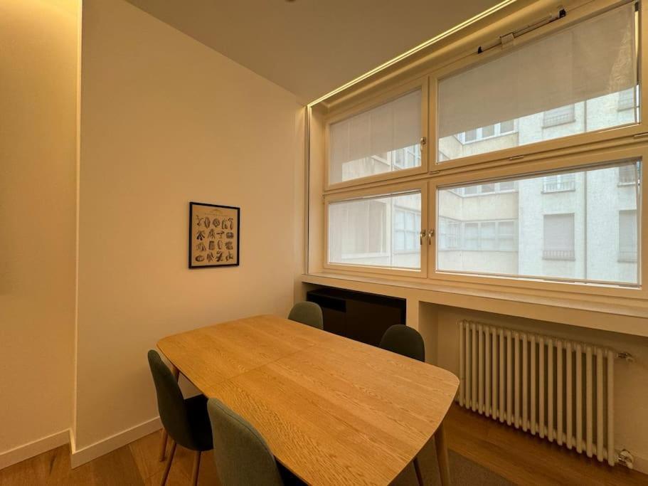 Dolce Missori Apartment Milan Bagian luar foto