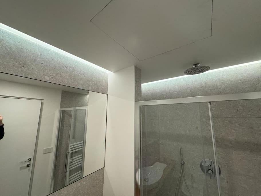 Dolce Missori Apartment Milan Bagian luar foto